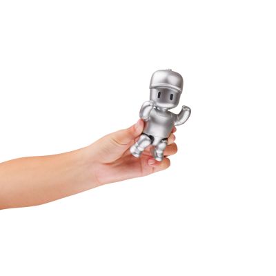 4. STUMBLE GUYS S3 MYTHIC EDITION ACTION FIGURE - METAL MR. STUMBLE