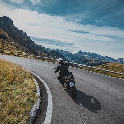 7. Kamera sportowa AKEEYO AKY-710S wideorejestrator 4K na kierownicę motocykl - czarna
