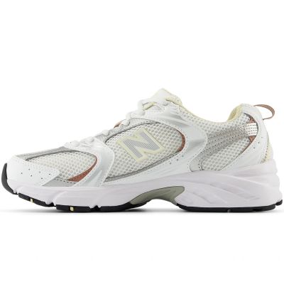 5. Buty New Balance MR530SGA