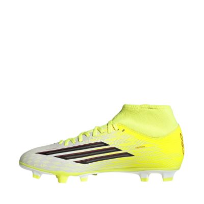 4. Buty piłkarskie adidas F50 Club FG/MG Mid JQ4030