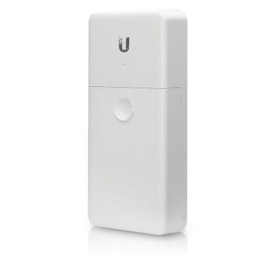 11. Switch PoE UBIQUITI N-SW (4x 10/100/1000Mbps)