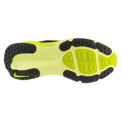4. Nike Vomero 18 HM6804-008 Czarne 39