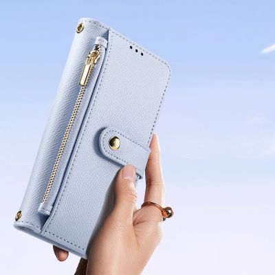 5. Etui skórzane Dux Ducis Lawa na Samsung Galaxy S25+ z odłączanym portfelem magnetycznym - niebieskie