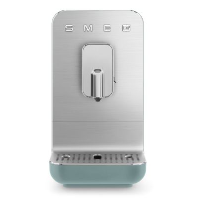 28. Ekspres do kawy SMEG BCC13EGMEU