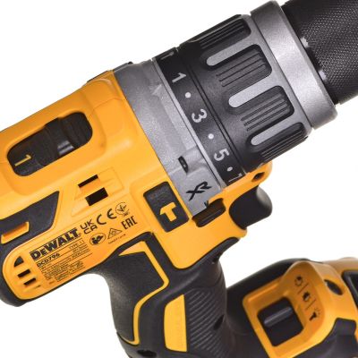 6. ZESTAW ELEKTRONARZĘDZI COMBO DEWALT DCK623P3-QW (DCF887+DCS367+DCG405+DCS570+DCD796+DCL050)