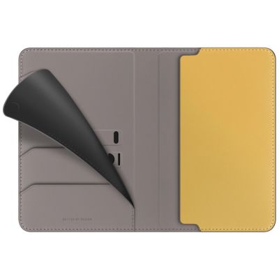 3. Etui na paszport UNIQ Belmont z blokadą RFID - szaro-żółte