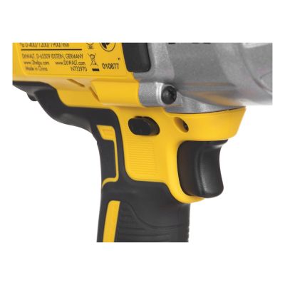 5. Klucz udarowy DeWalt DCF899N-XJ (1/2'')