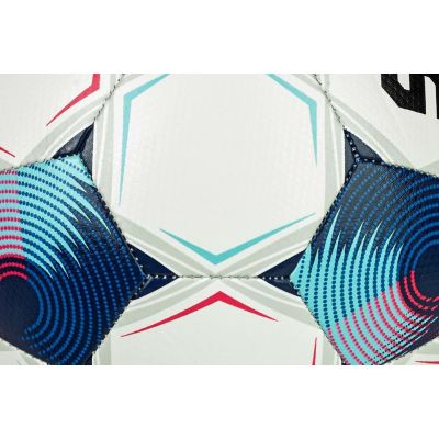 2. Piłka nożna SELECT Brillant Replica