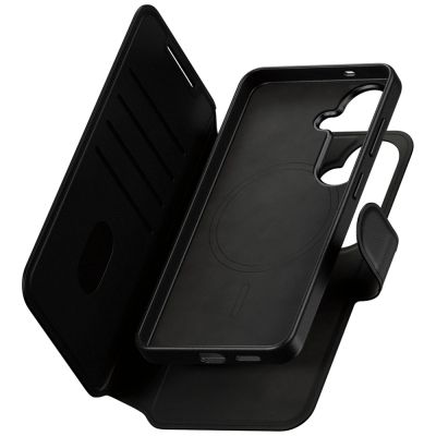 4. Etui CARE by PanzerGlass Tango 2w1 Wallet na Samsung Galaxy S26 - czarne