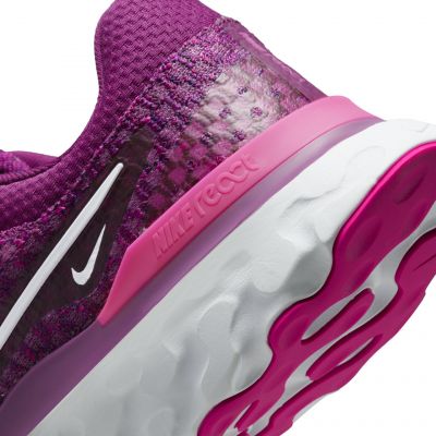 5. Buty Nike React Infinity Run Flyknit 3 W DD3024-500