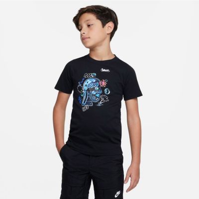 2. Koszulka Nike Sportswear Jr DX9526-010