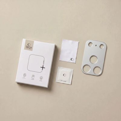 9. Osłona na wyspę aparatu Tech-Protect Camalloy Fit+ na iPhone 18 Pro - srebrna