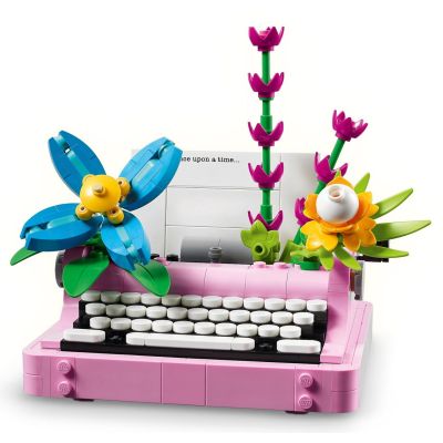 7. LEGO Creator 3w1 31169 - Maszyna do pisania z kwiatami