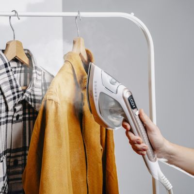 8. Parownica do ubrań ADLER AD 5044