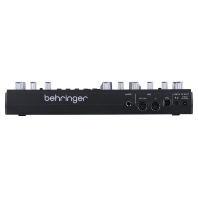 Behringer TD-3-BK Syntezator linii basowej