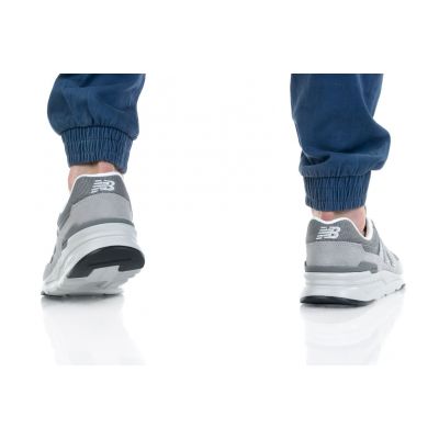 16. Buty New Balance męskie CM997HCA klasyczne 40