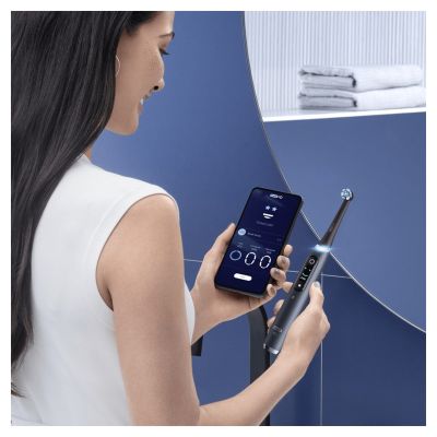15. Oral-B iO 80363731 szczoteczka elektryczna Dorosły Obrotowo-pulsacyjna szczoteczka do zębów Czarny, Srebrny