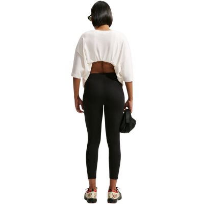 7. Legginsy damskie Nike Sportswear Classic czarne DV7789 011
