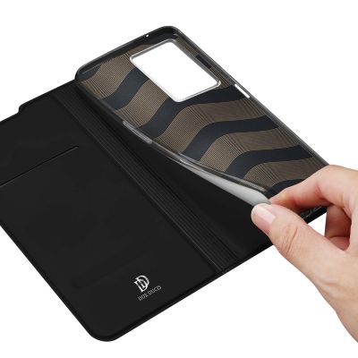 8. Dux Ducis Skin Pro kabura etui pokrowiec z klapką Realme Narzo 50A czarny