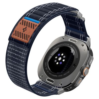 10. Pasek Spigen WBF0 na Samsung Galaxy Watch Ultra 47 mm - granatowy