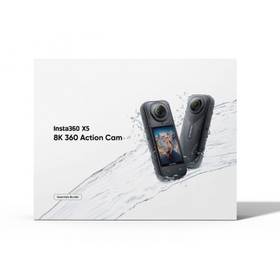 2. Kamera Insta360 X5 Essentials Bundle