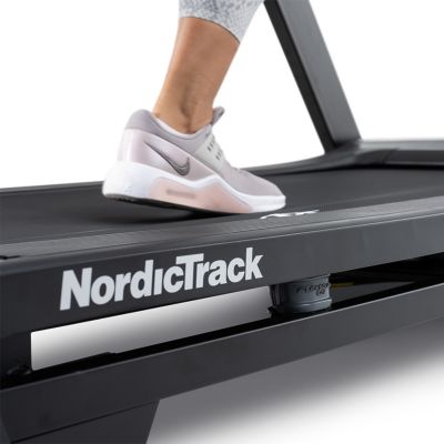12. Bieżnia elektryczna Nordictrack T10 NTL15425