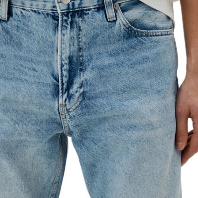 9. Jeansy Calvin Klein Jeans Dad Jean M J30J324554