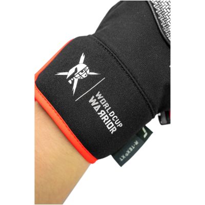 3. Rękawice dziecięce Reusch Worldcup Warrior R-TEX® XT Junior Mitten