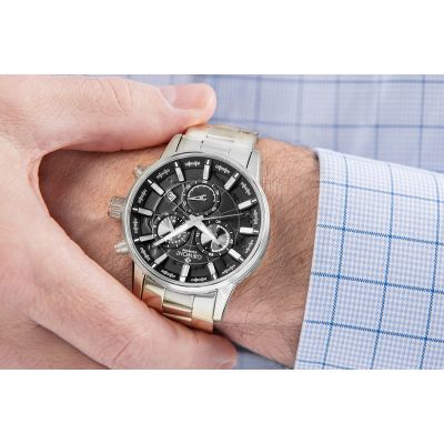 4. Zegarek Męski Giewont Chronograph Sapphire Srebrny GW4580-B2