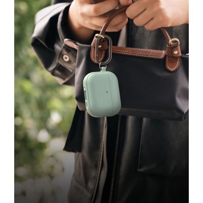 6. Etui Ringke Onyx Magnetic MagSafe na AirPods Pro 3 - zielone