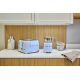 7. Toster SMEG model TSF03PBEU pastel blue