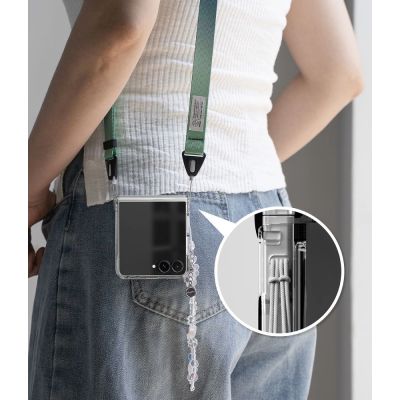 8. Etui Ringke Fusion Flap na Samsung Galaxy Z Flip 8 - przezroczyste