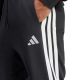 5. Spodnie adidas Essential 3-Stripes French Terry M JD1881