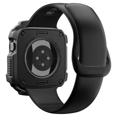 2. Etui Spigen Rugged Armor na Apple Watch 42 mm - czarne matowe