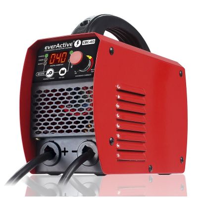 8. EVERACTIVE PROSTOWNIK SAMOCHODOWY Z ROZRUCHEM, INWERTEROWY, DO AKUMULATORA12V/24V CBC40