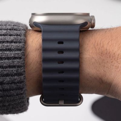 15. Pasek Tech-Protect Iconband Pro na Apple Watch 44 / 45 / 46 / 49 mm - szary