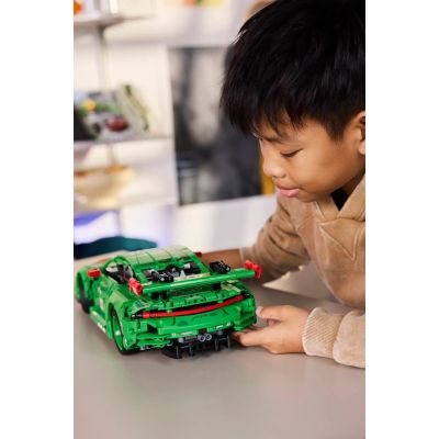 21. LEGO Technic 42224 Porsche 911 GT3 R AO Rexy Racing Car
