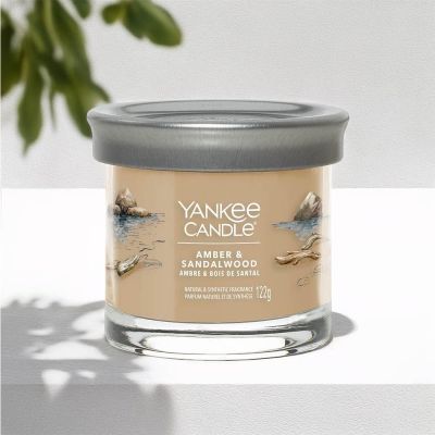 2. Tumbler z 1 knotem AMBER & SANDALWOOD YANKEE