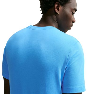 4. Koszulka męska Nike Club Tee jasnoniebieska AR4997 497