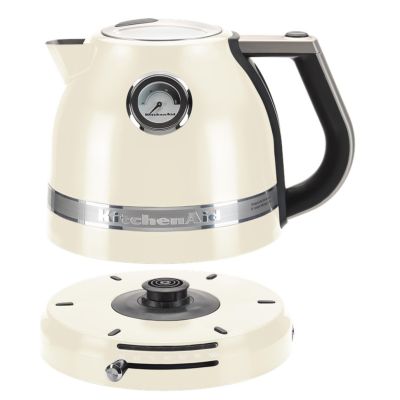 8. Czajnik elektryczny KitchenAid 5KEK1522EAC