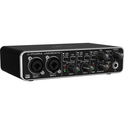 3. Behringer UMC204HD - Interfejs audio USB