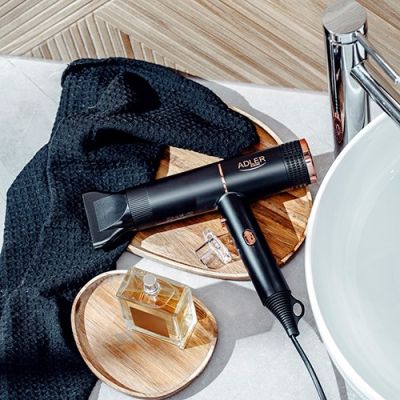 7. Suszarka do włosów ADLER AD 2278