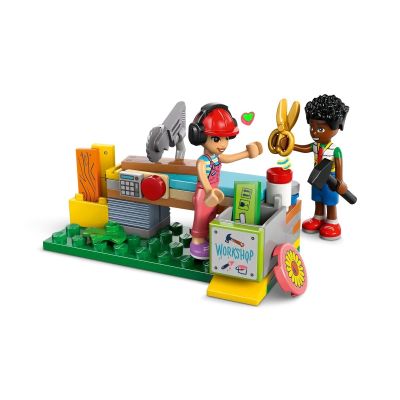 9. LEGO FRIENDS 42652 Spotkanie w domku na Drzewie Przyjaźni