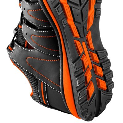 6. NEO tools 82-079-39 obuwie ochronne