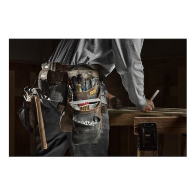 2. DeWALT DWST50113-1 pas narzędziowy