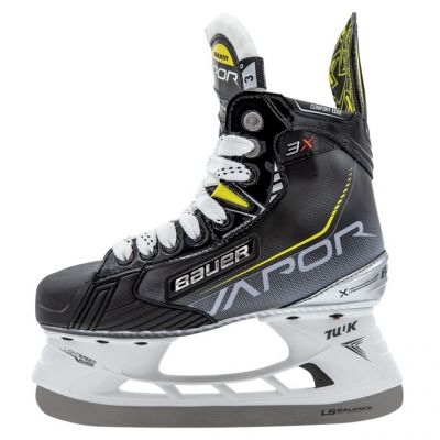 3. Łyżwy hokejowe Bauer Vapor 3X Jr