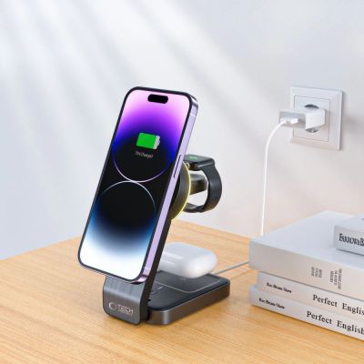 7. Ładowarka Tech-Protect QI15W-A28 indukcyjna MagSafe 3w1 ze stojakiem na smartfon / Apple Watch / AirPods - czarna