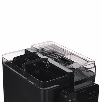 13. Ekspres automatyczny SAECO  ROYAL BLACK