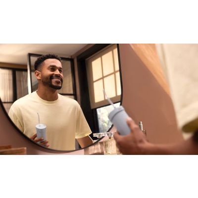 16. Philips Sonicare Compact Flosser 1000 HX3333/24 Irygator do jamy ustnej