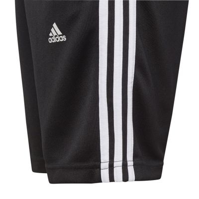6. Spodenki adidas Designed 2 Move 3-Stripes Shorts Jr HI6833